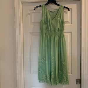Antonio Melani green dress with embroidered flowers. Size 10